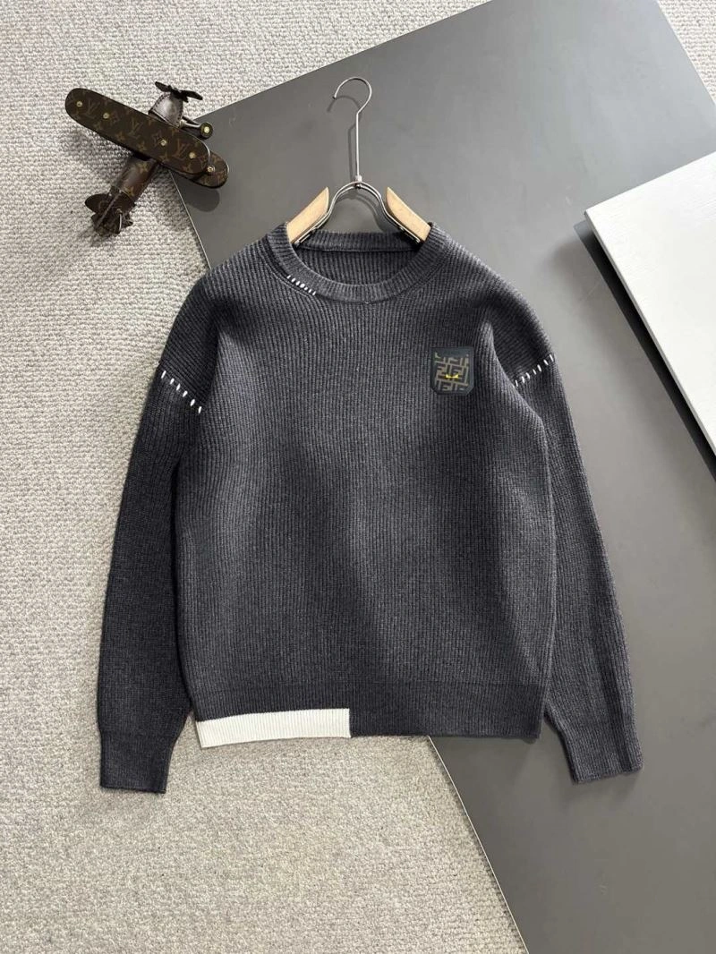 Bold Fendi Sweaters 123086