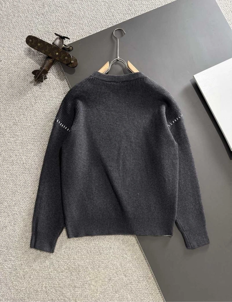 Bold Fendi Sweaters 123086