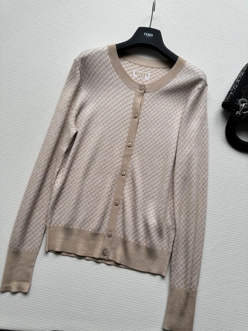 Sporty Fendi Sweaters 120561