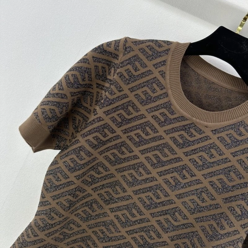 Snug Fendi Sweaters 120427