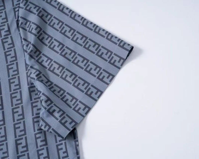 Fendi T-Shirts Comfortable 123378