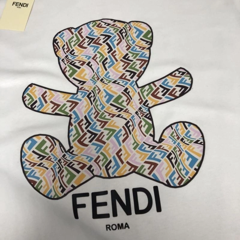 Fendi T-Shirts ModernLook 123373