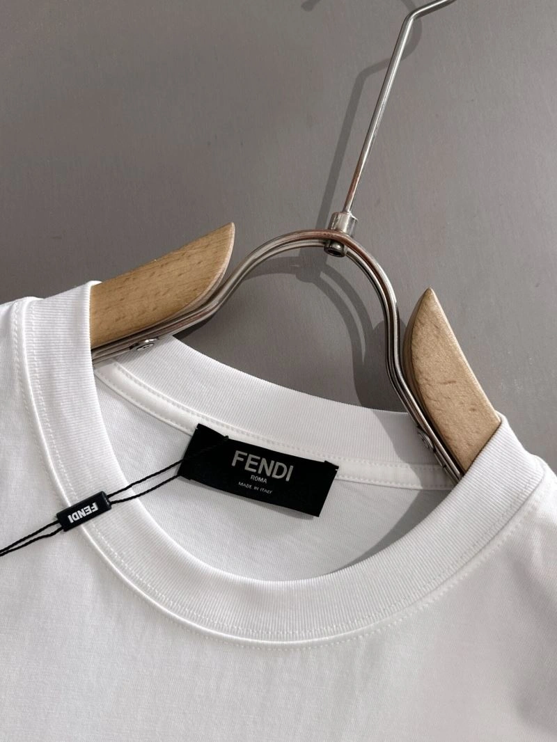 Seasonal Fendi T-Shirts 120894