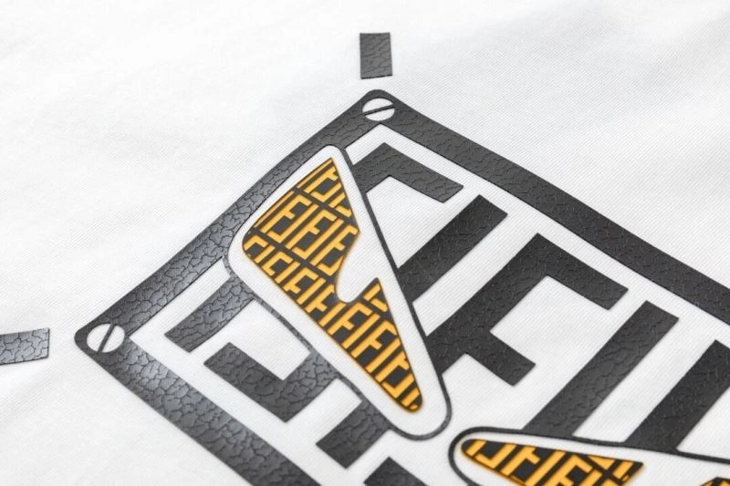 Fendi T-Shirts Timeless 120888