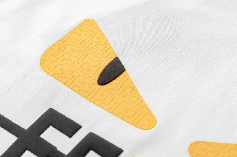 Cozy Fendi T-Shirts 120879