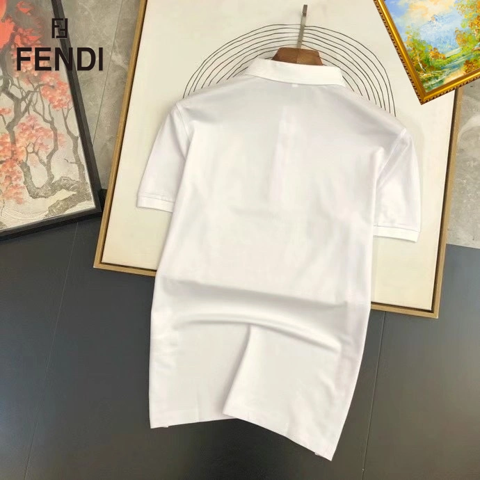 Fendi T-Shirts Snug 120823