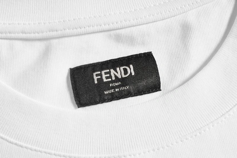 Fendi T-Shirts Fashionable 123065