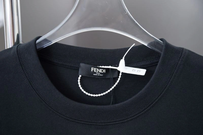 Contemporary Fendi T-Shirts 123076