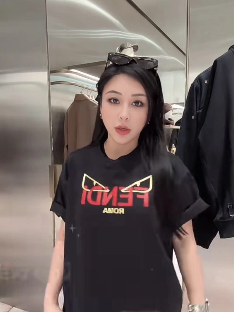 Contemporary Fendi T-Shirts 123076