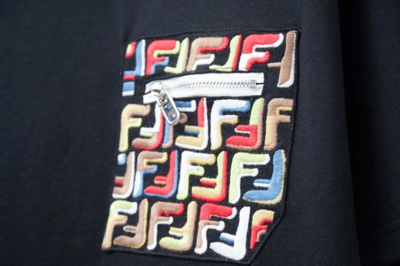 Fendi T-Shirts MultiPurpose 123074