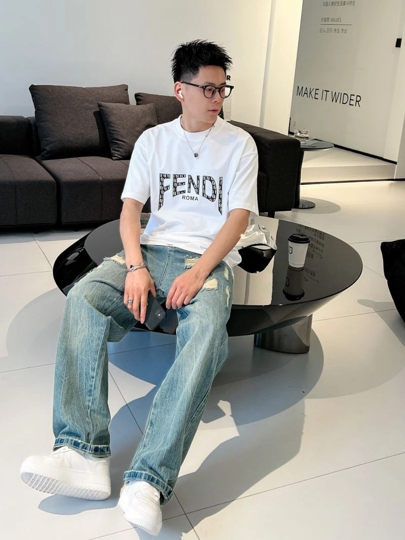 Tailored Fendi T-Shirts 123078