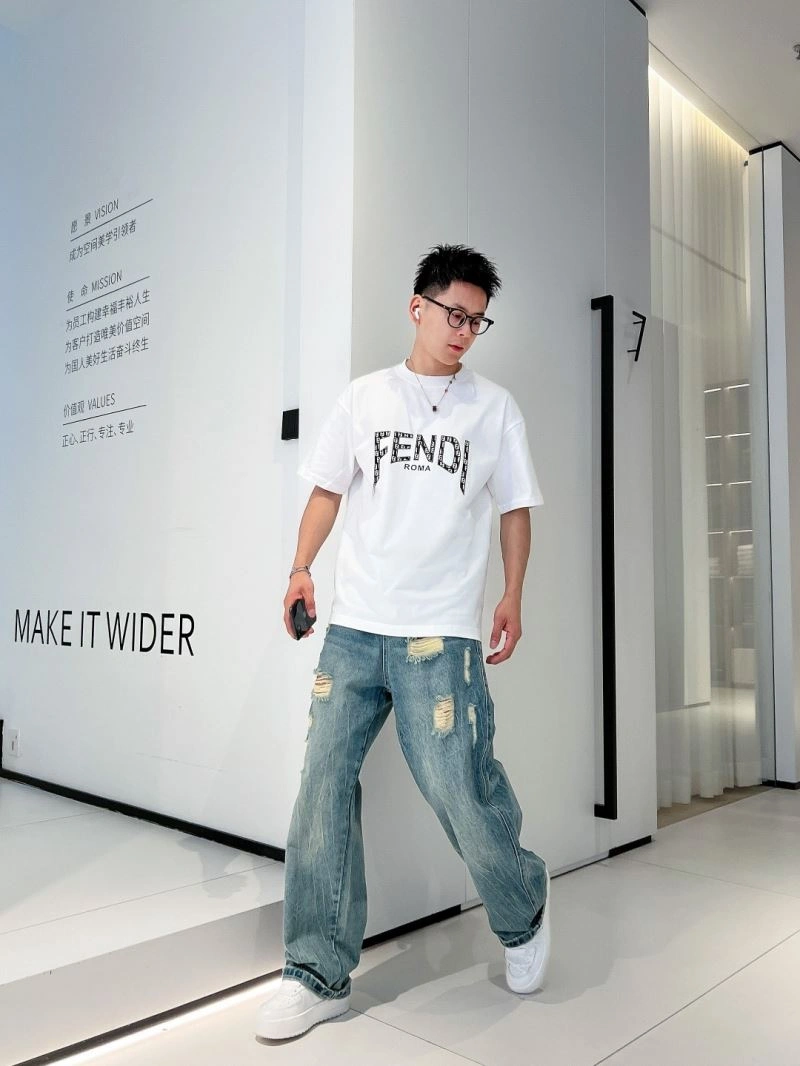 Tailored Fendi T-Shirts 123078