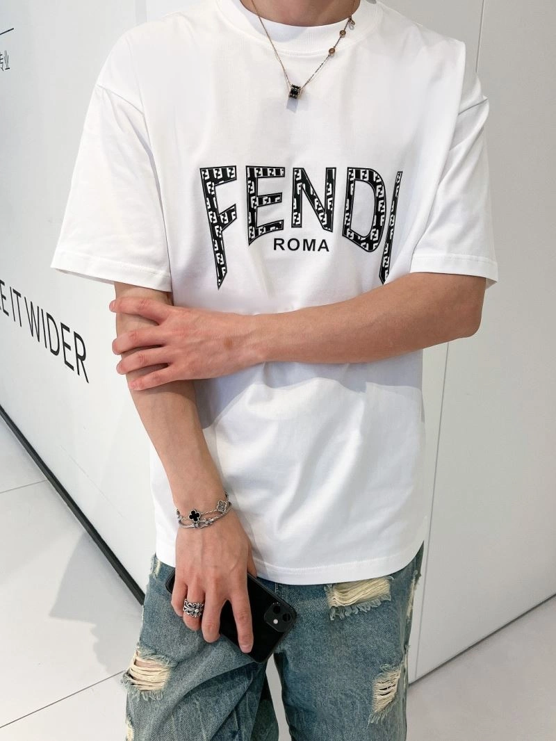 Tailored Fendi T-Shirts 123078
