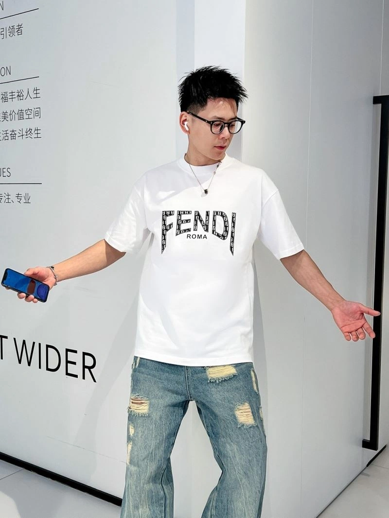 Tailored Fendi T-Shirts 123078