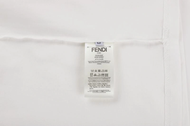 Fendi T-Shirts NewStyle 123053