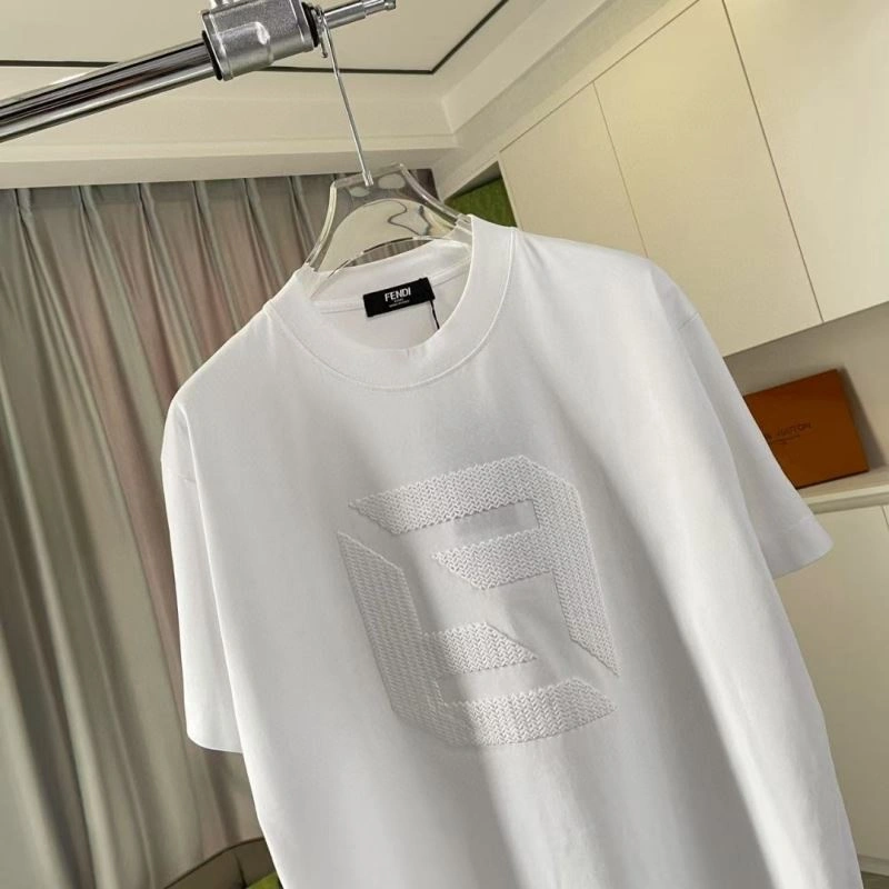 ZipUp Fendi T-Shirts 123058