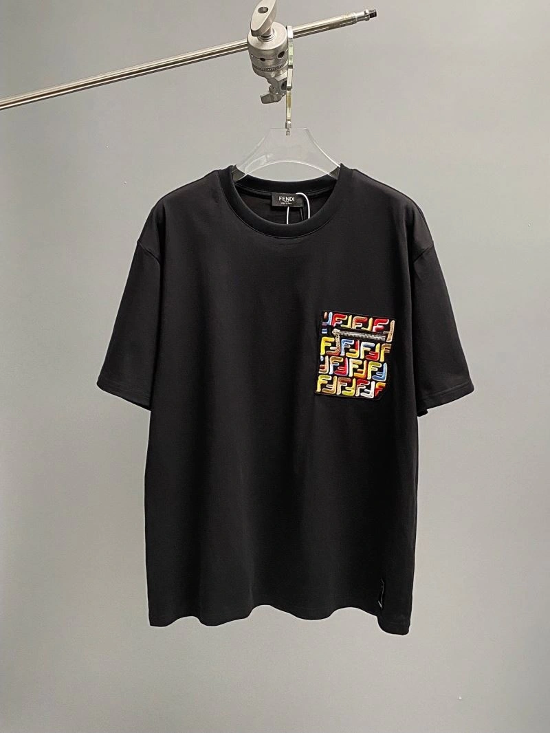 Fendi T-Shirts Minimalist 123070