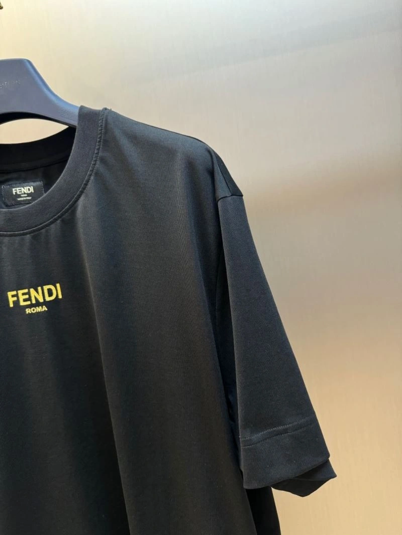 Fendi T-Shirts GoodFit 123041