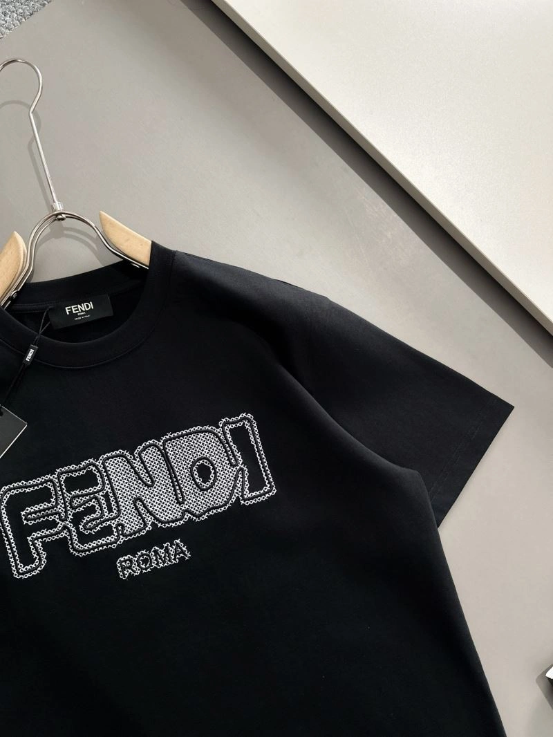 Fendi T-Shirts MoistureWicking 123024