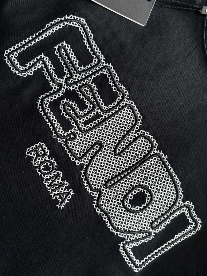 Fendi T-Shirts MoistureWicking 123024