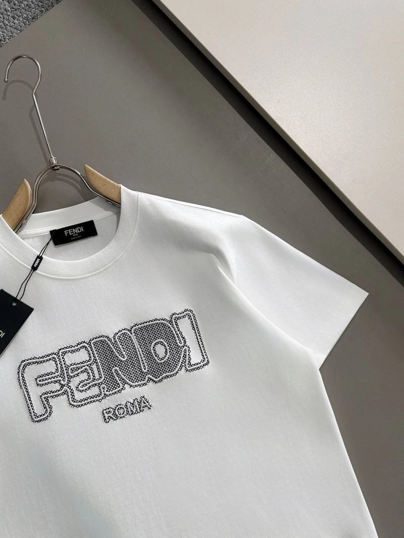 Fendi T-Shirts HighQuality 123012