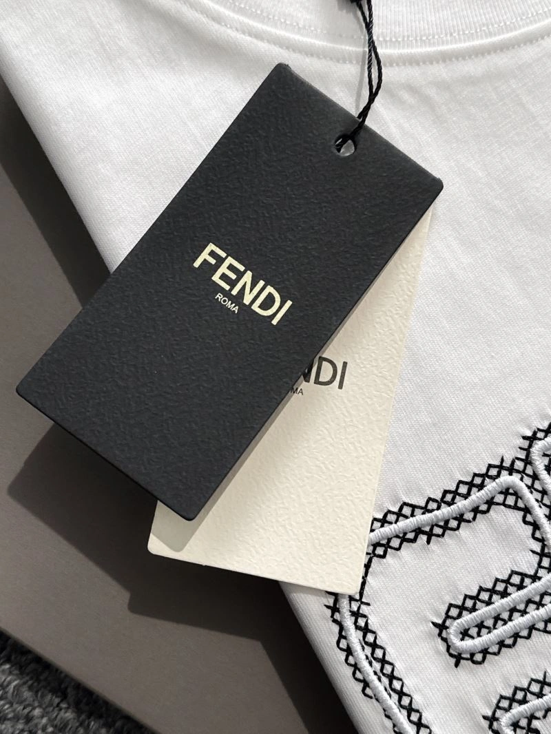 Fendi T-Shirts HighQuality 123012