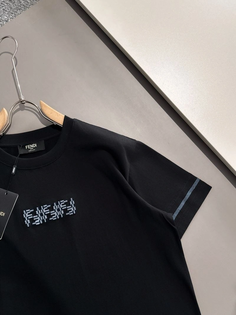 Fendi T-Shirts Classic 123032