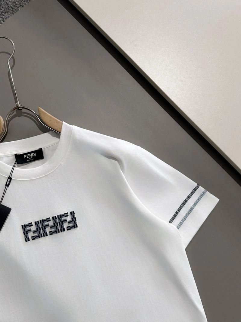 Bright Fendi T-Shirts 123037