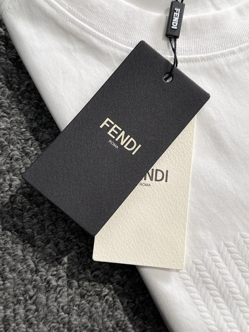 Fendi T-Shirts Lightweight 123017