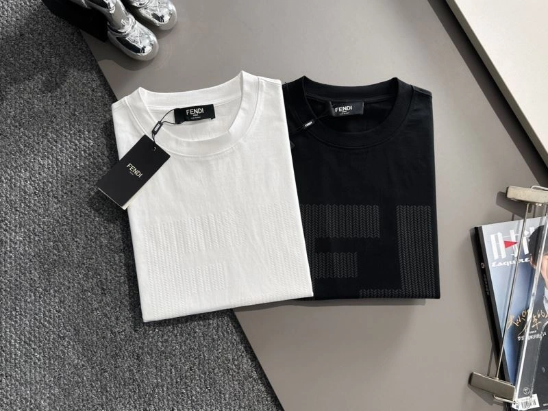 Fendi T-Shirts Lightweight 123017