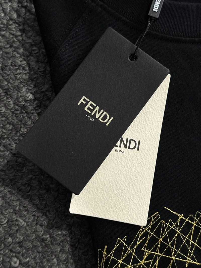 Fendi T-Shirts EasyMatch 123010