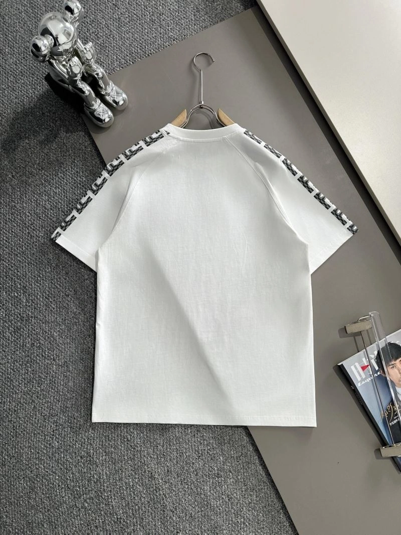 Sporty Fendi T-Shirts 123034