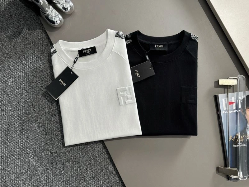 Sporty Fendi T-Shirts 123034