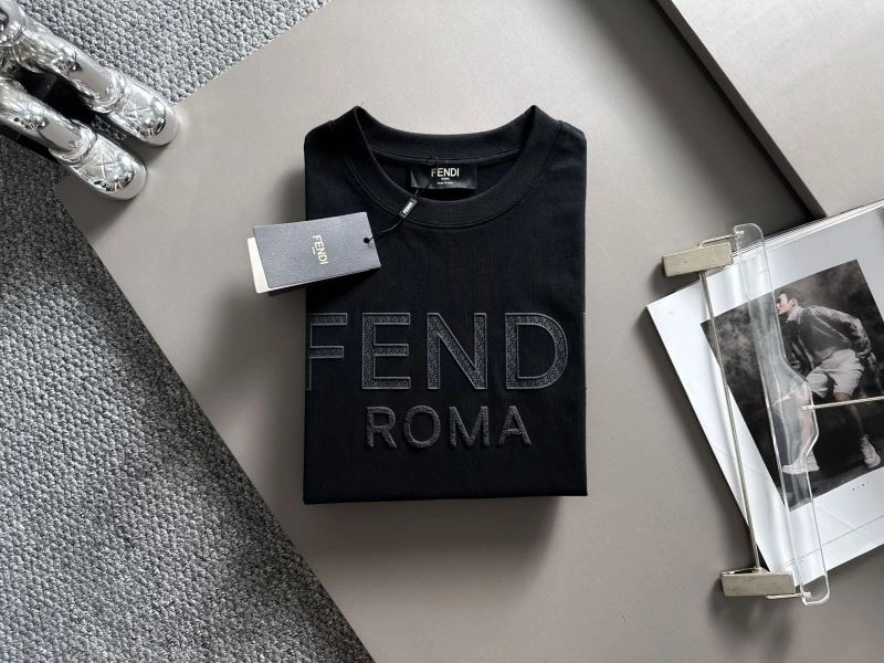 Fendi T-Shirts StreetReady 123025