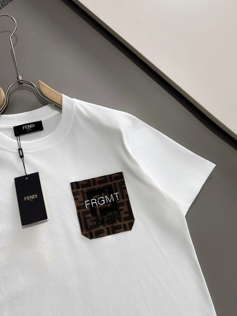 Minimalist Fendi T-Shirts 123026