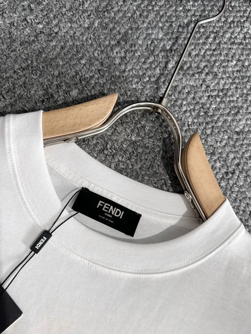 Minimalist Fendi T-Shirts 123026