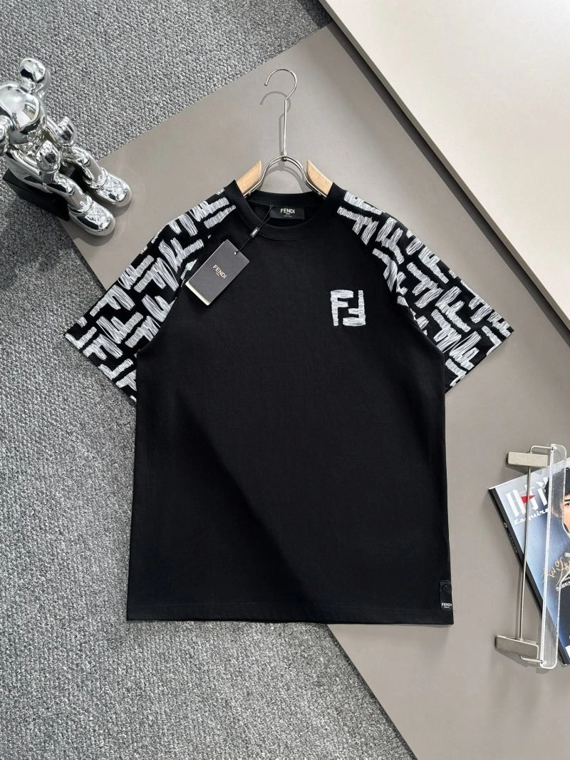 Fendi T-Shirts Modern 123023