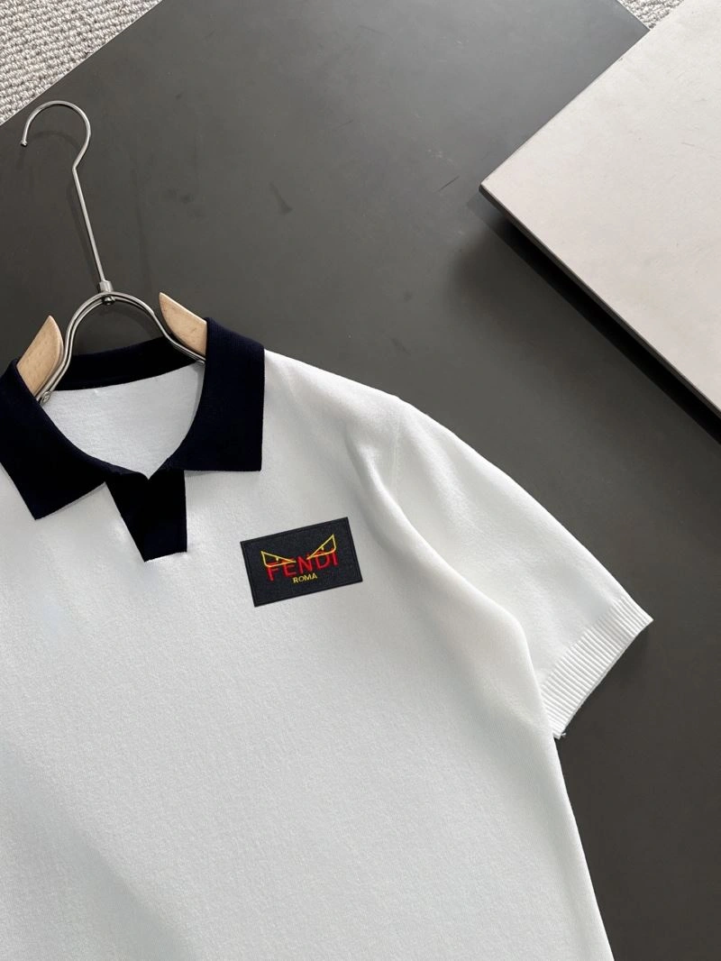 Fendi T-Shirts TimelessDesign 123028
