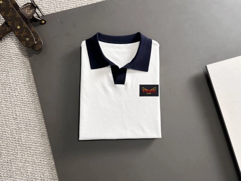 Fendi T-Shirts TimelessDesign 123028