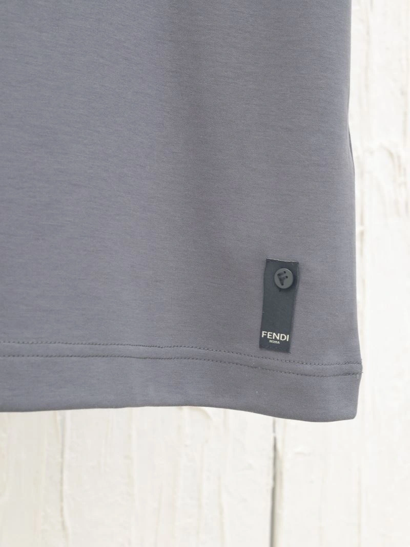 Unisex Fendi T-Shirts 123003