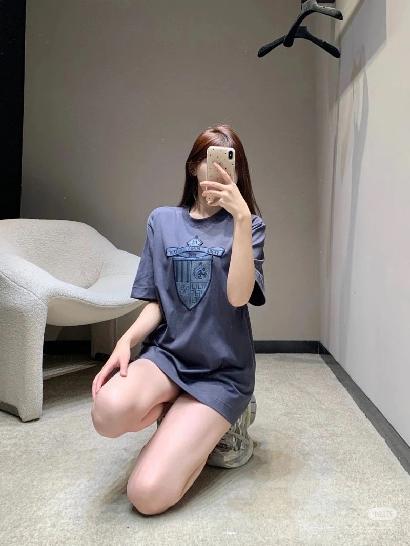 Fendi T-Shirts Resilient 123004