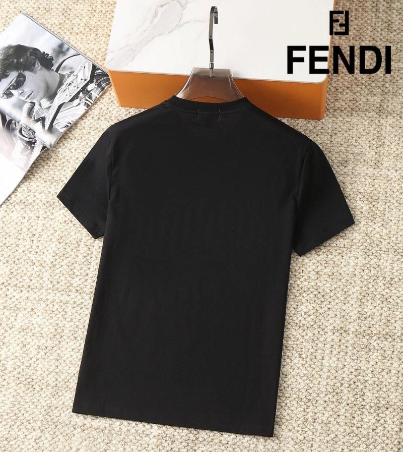 Fendi T-Shirts Youthful 123341