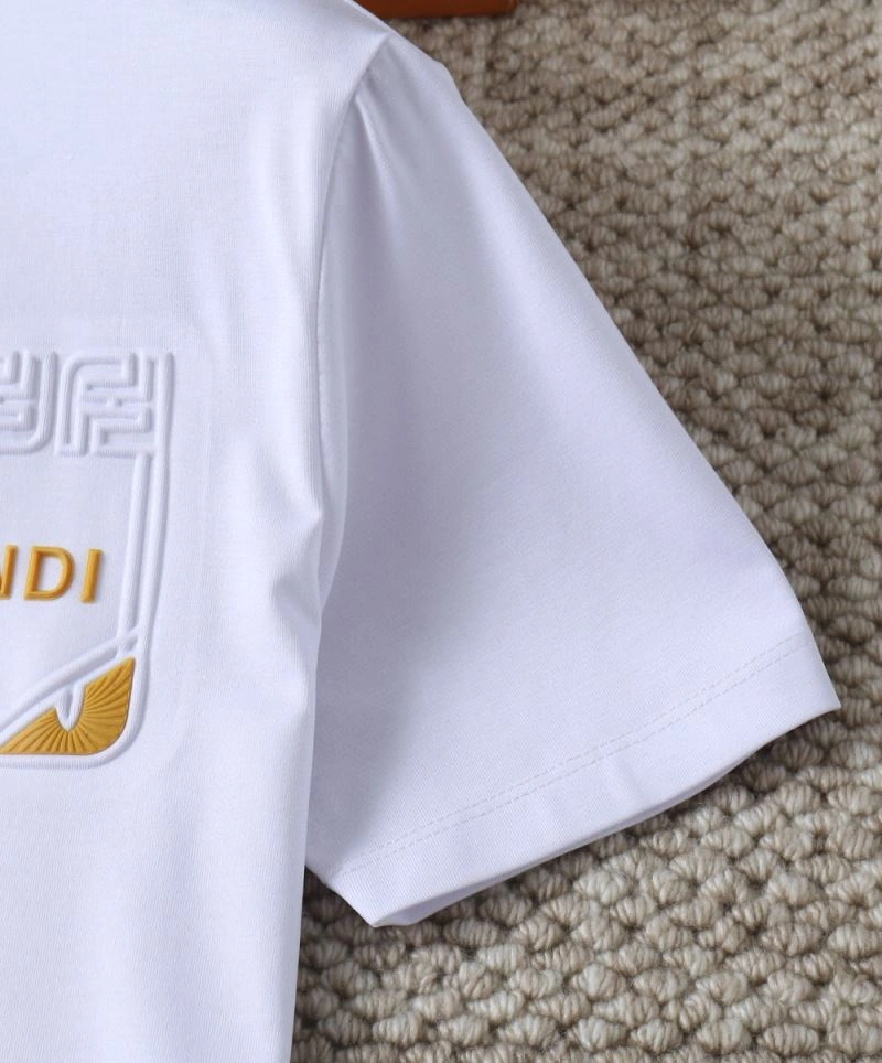 OdorResistant Fendi T-Shirts 123363