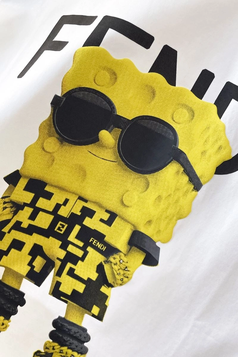Versatile Fendi T-Shirts 123243