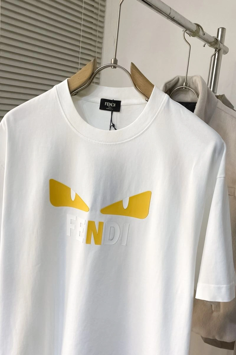 Fendi T-Shirts Fashionable 123231