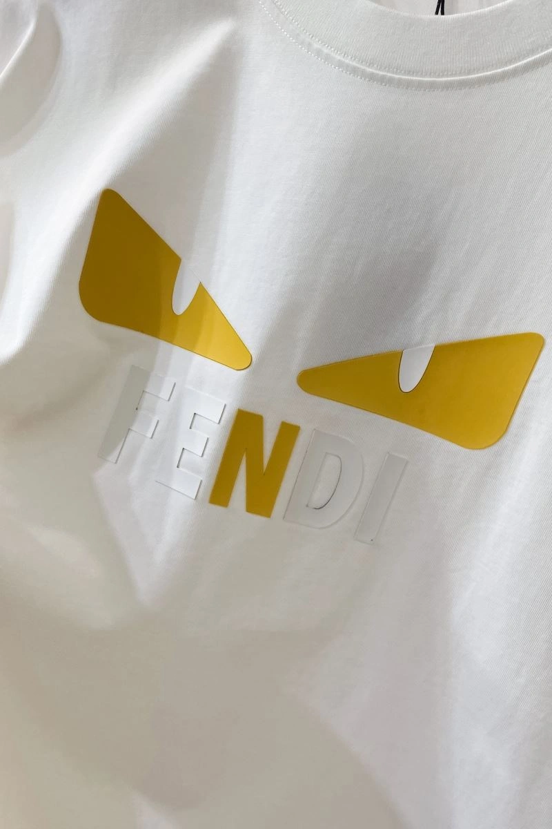 Fendi T-Shirts Fashionable 123231