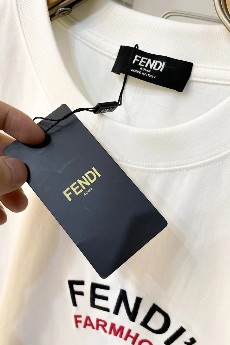 SmoothTexture Fendi T-Shirts 123247