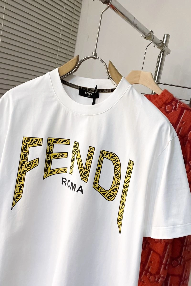 Bold Fendi T-Shirts 123220
