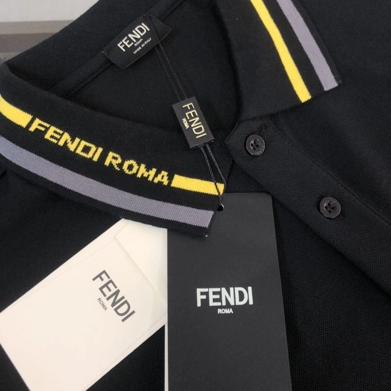 Fendi T-Shirts UrbanChic 123221