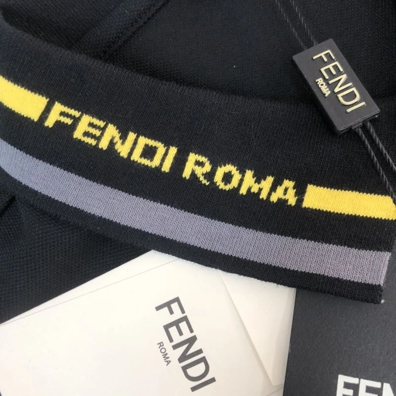 Fendi T-Shirts UrbanChic 123221